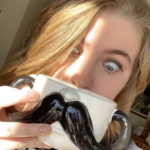 Meet your Posher, Jasmine